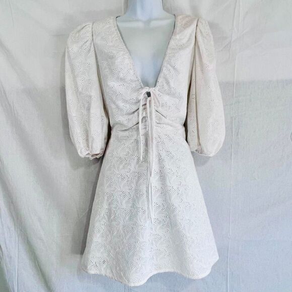 NICHOLAS Women's Danni white eyelet mini dress, size 6 NWT - Picture 3 of 10